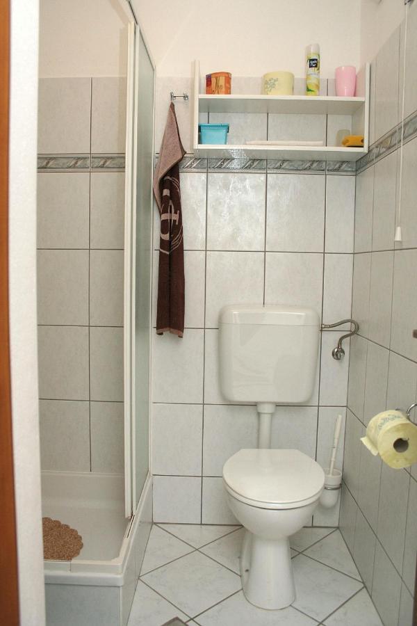 Apartment Vrboska 4634B Екстер'єр фото
