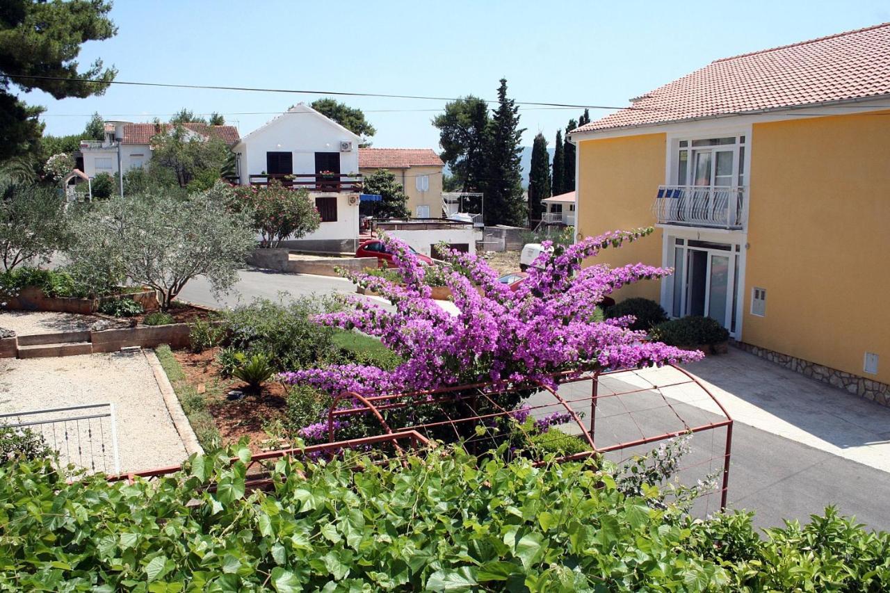 Apartment Vrboska 4634B Екстер'єр фото